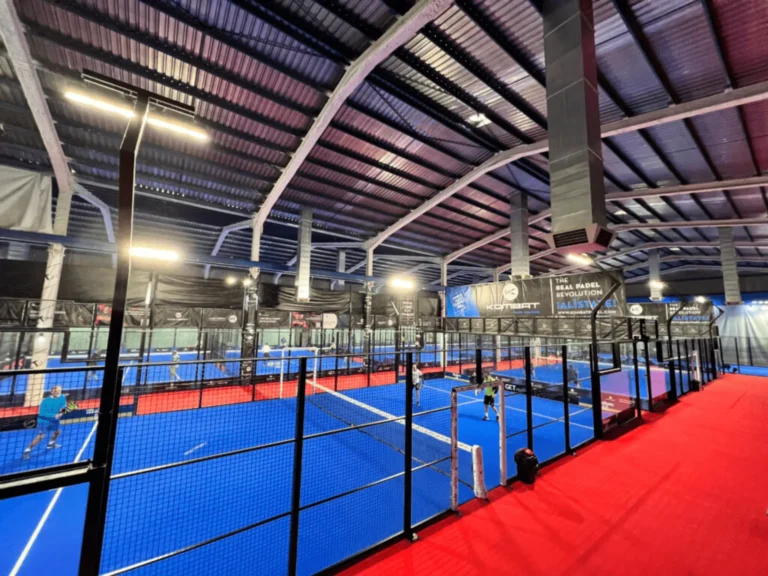 GEt indoor BamVolea